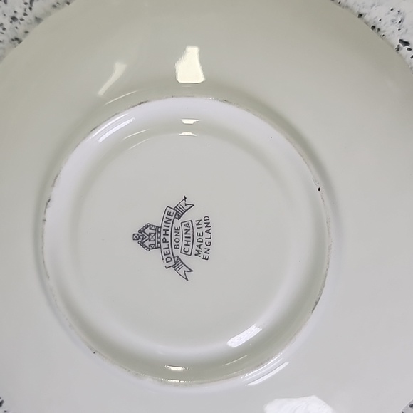 Vintage DELPHINE, Bone China Tea Cup & Saucer - Picture 3 of 5